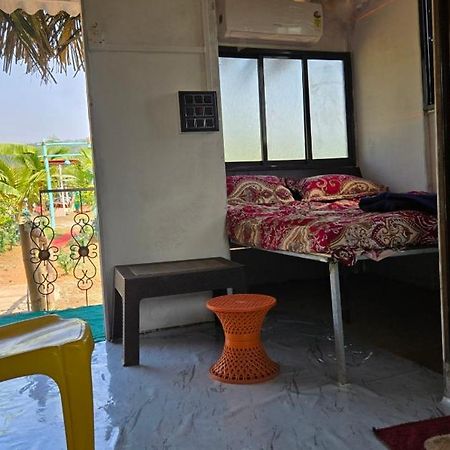 Sea Touch Beach Resort Harihareshwar エクステリア 写真