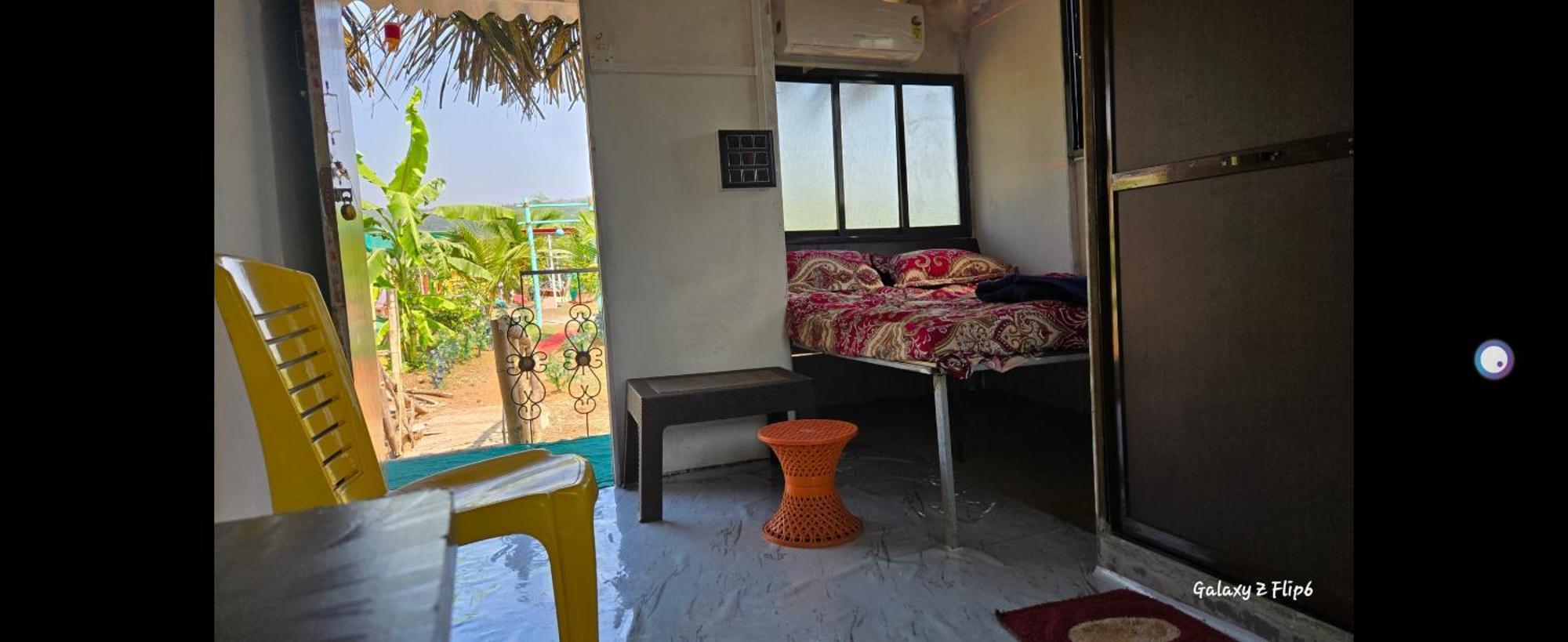 Sea Touch Beach Resort Harihareshwar エクステリア 写真