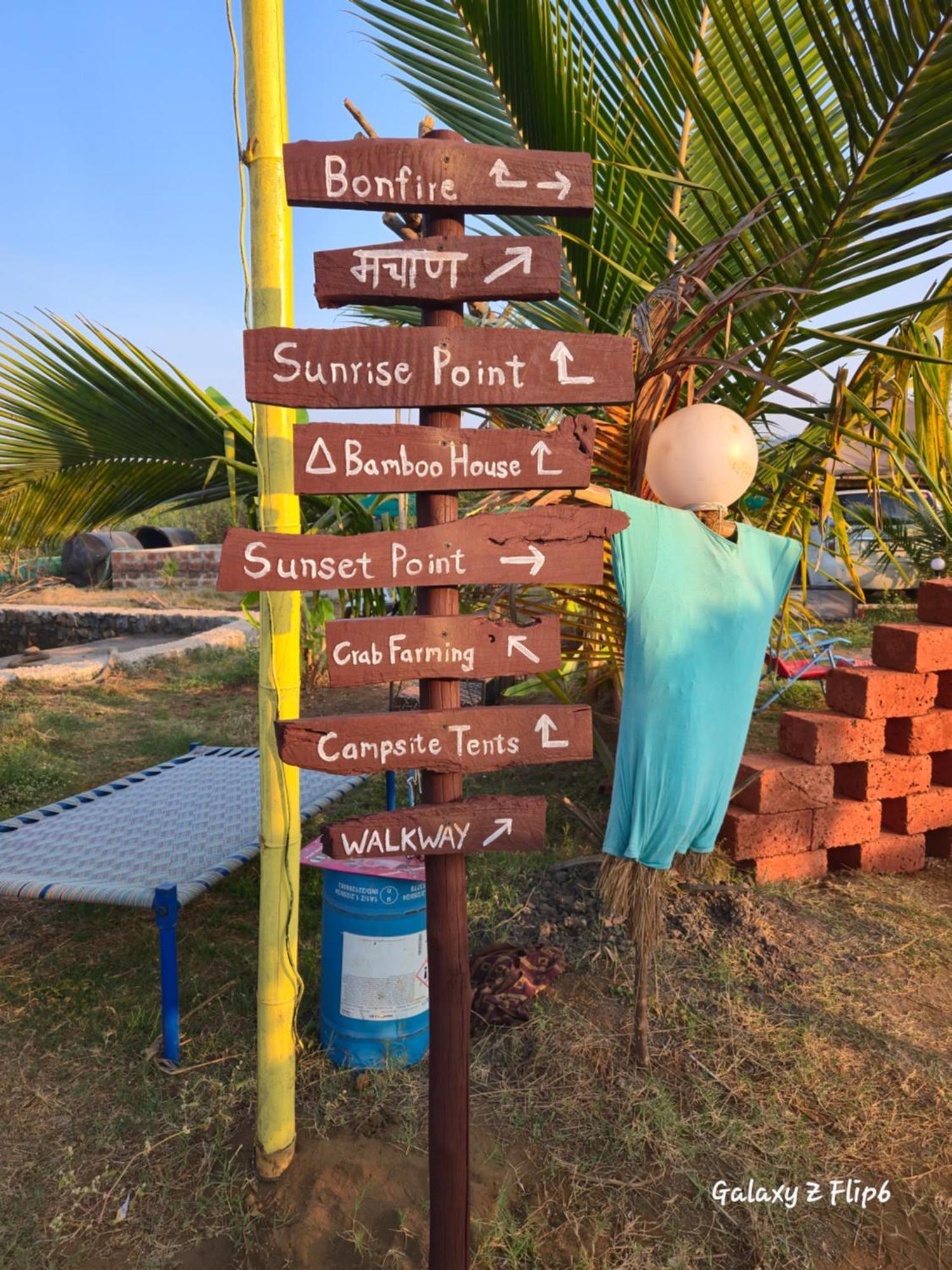 Sea Touch Beach Resort Harihareshwar エクステリア 写真