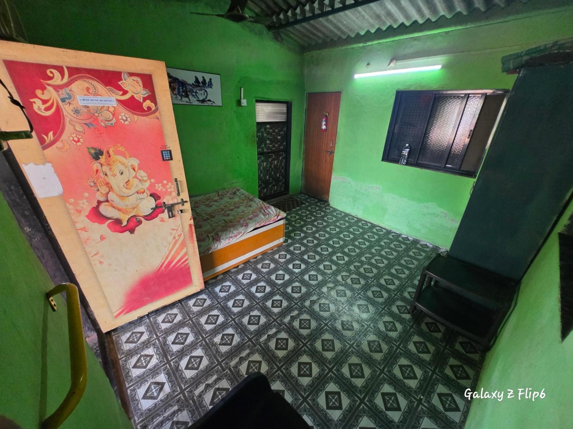 Sea Touch Beach Resort Harihareshwar エクステリア 写真